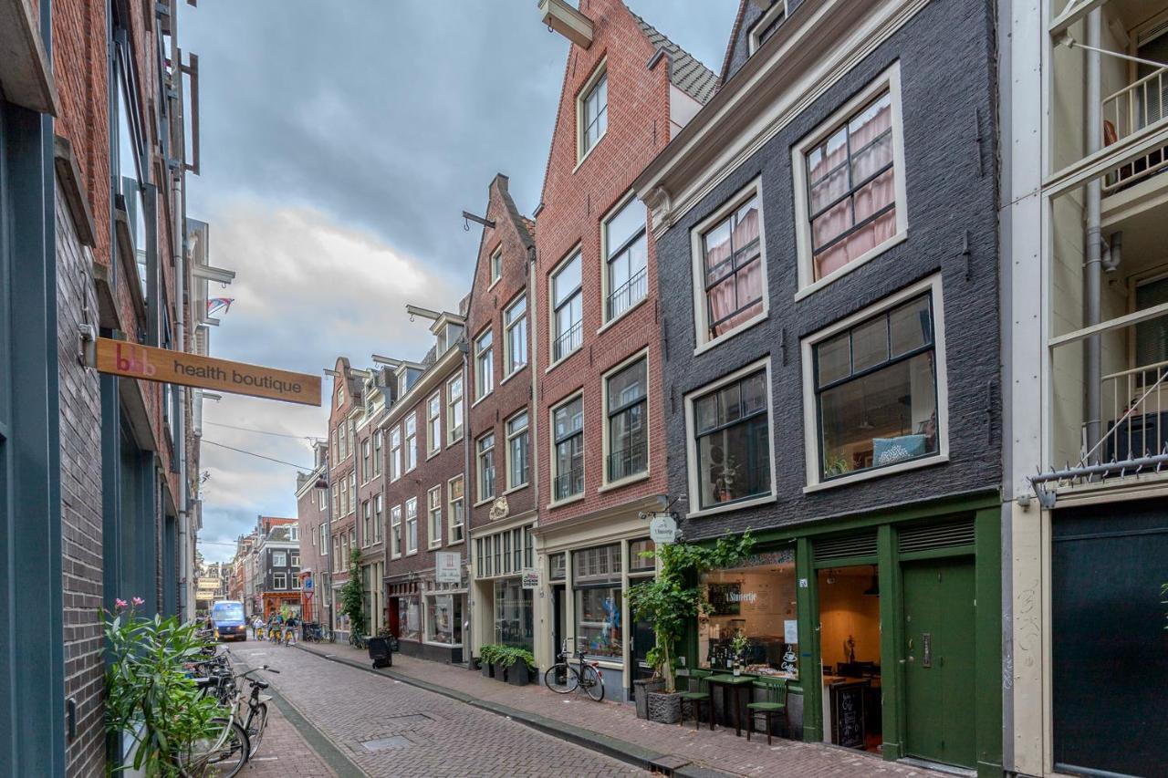 B&B 1971 Hazenstraat - Shared Bathroom Amsterdam Exterior photo