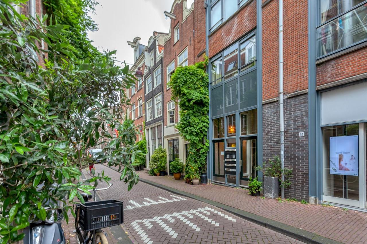 B&B 1971 Hazenstraat - Shared Bathroom Amsterdam Exterior photo