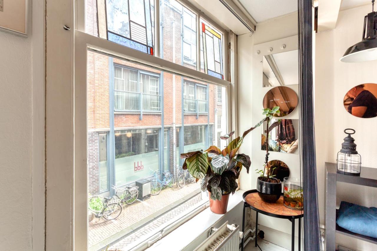 B&B 1971 Hazenstraat - Shared Bathroom Amsterdam Exterior photo